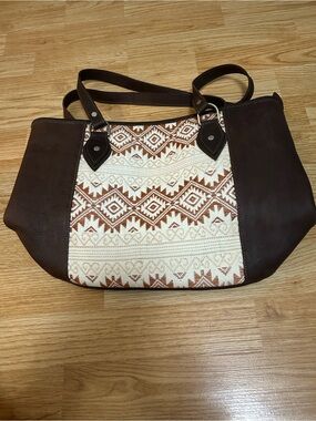 Brown & Cream Aztec-Pattern Shoulder Bag